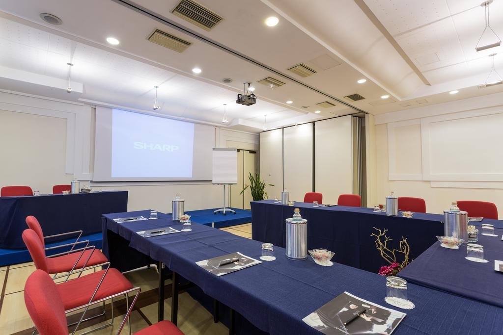 Hotel Luna Riccione E Aqua Spa Only Adults +12 Zewnętrze zdjęcie